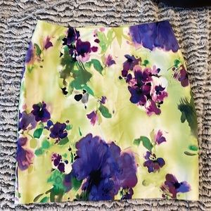 Very colorful waterfall floral print skirt